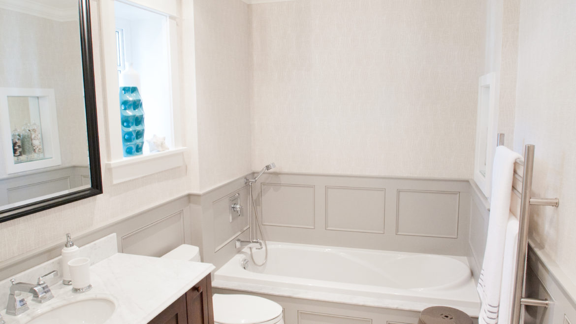 Beaches Bathroom