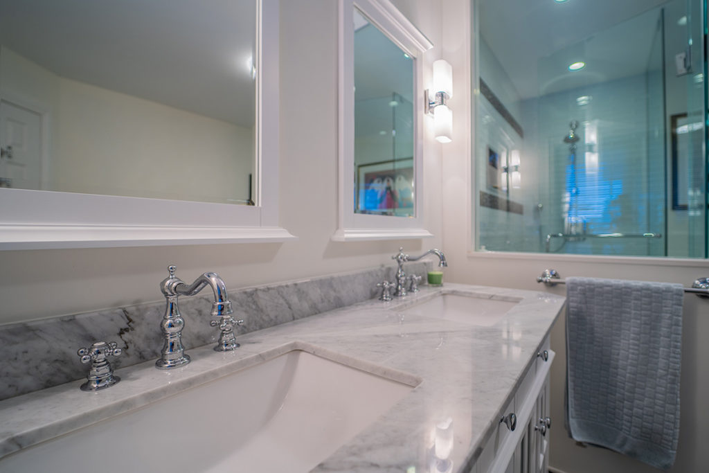 Brownstone Circle Bathrooms
